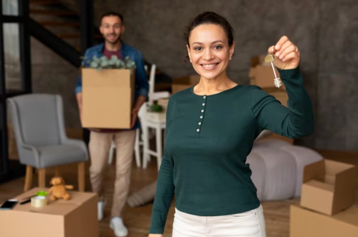 Beyond Buying and Selling: How Real Estate Brokers Offer Valuable Advice for Moving Day